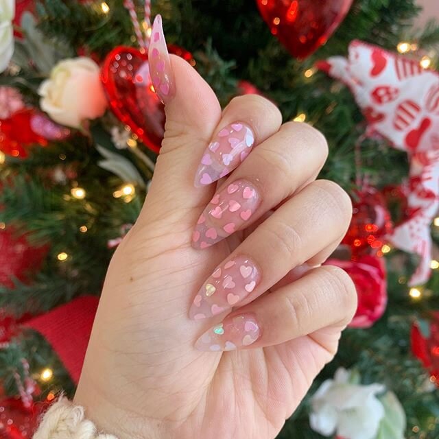 Encapsulated ombr&eacute; hearts 💕 Perfect for Valentines Day! Come see us this week 😊 Also, don&rsquo;t forget to enter our $100 giveaway on our previous post! Giveaway ends 2/14/2020!! Good luck 🍀 
#nailsofhouston #acrylicnails #richmondtx #smal