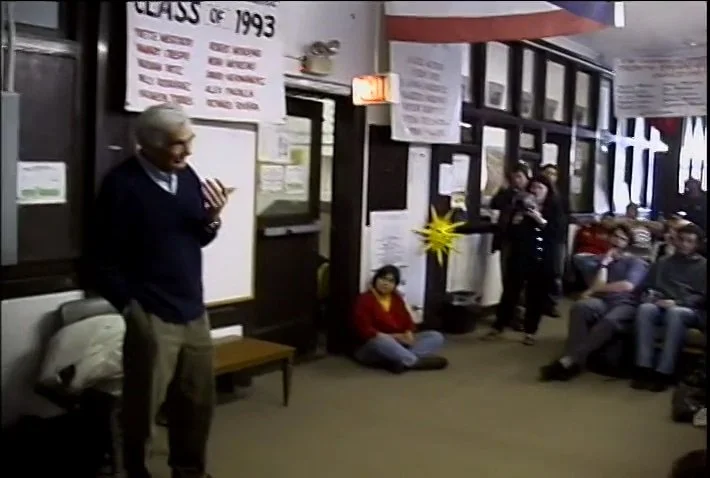 Zinn talking to students.jpg