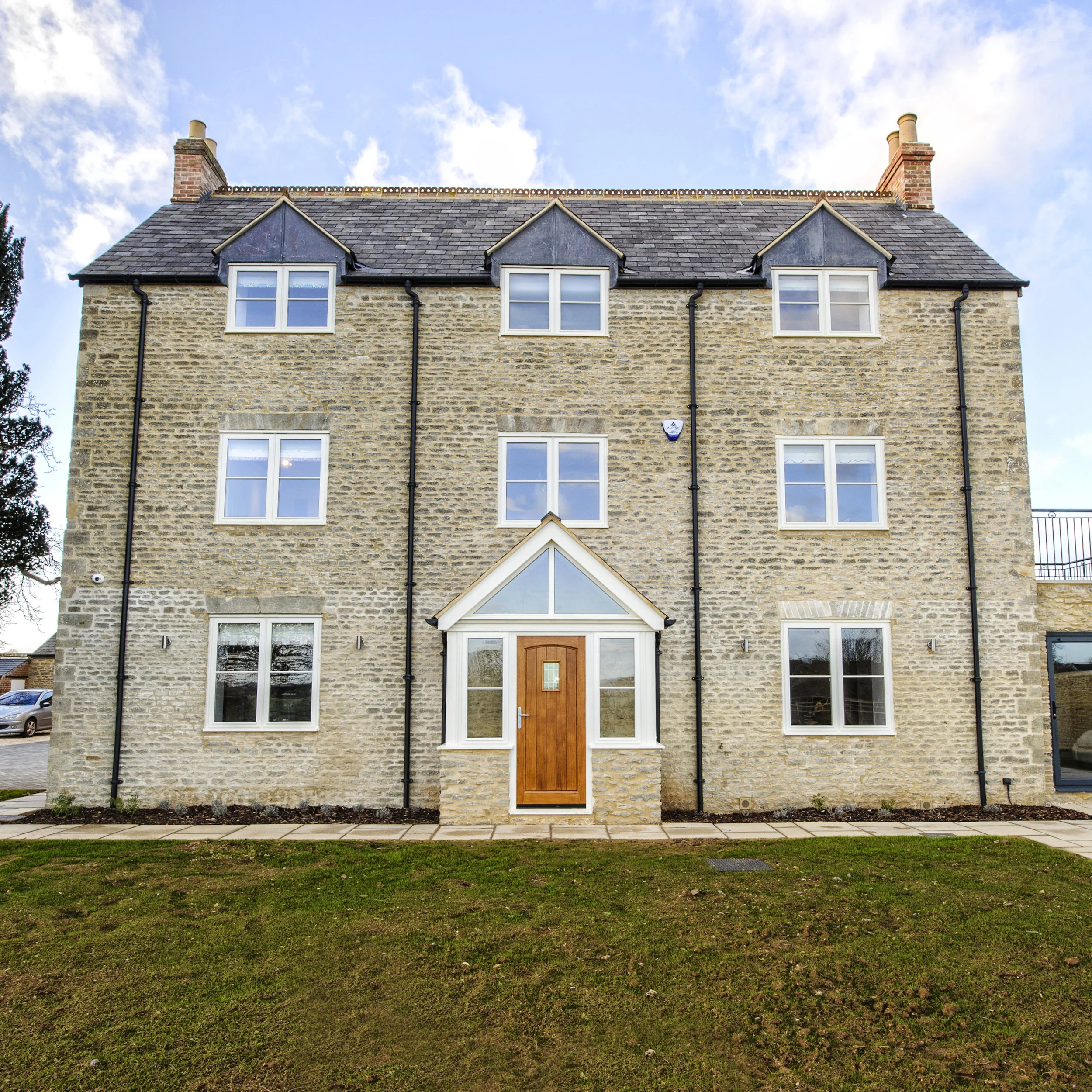 The Farmhouse-033.jpg