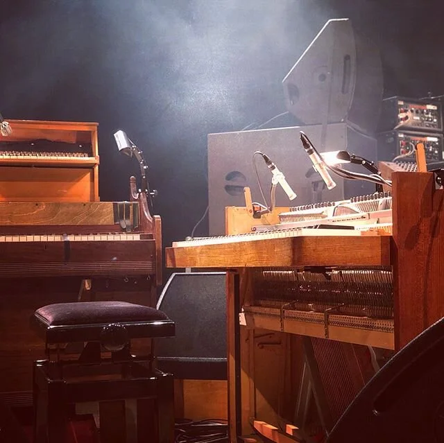 Got to see #nilsfrahm at #bouldertheater on what turned out to be a wonderful recommendation! Guy can play the ish out the keys 🎹 as well as create a masterful composition. #touchedalltheknobs