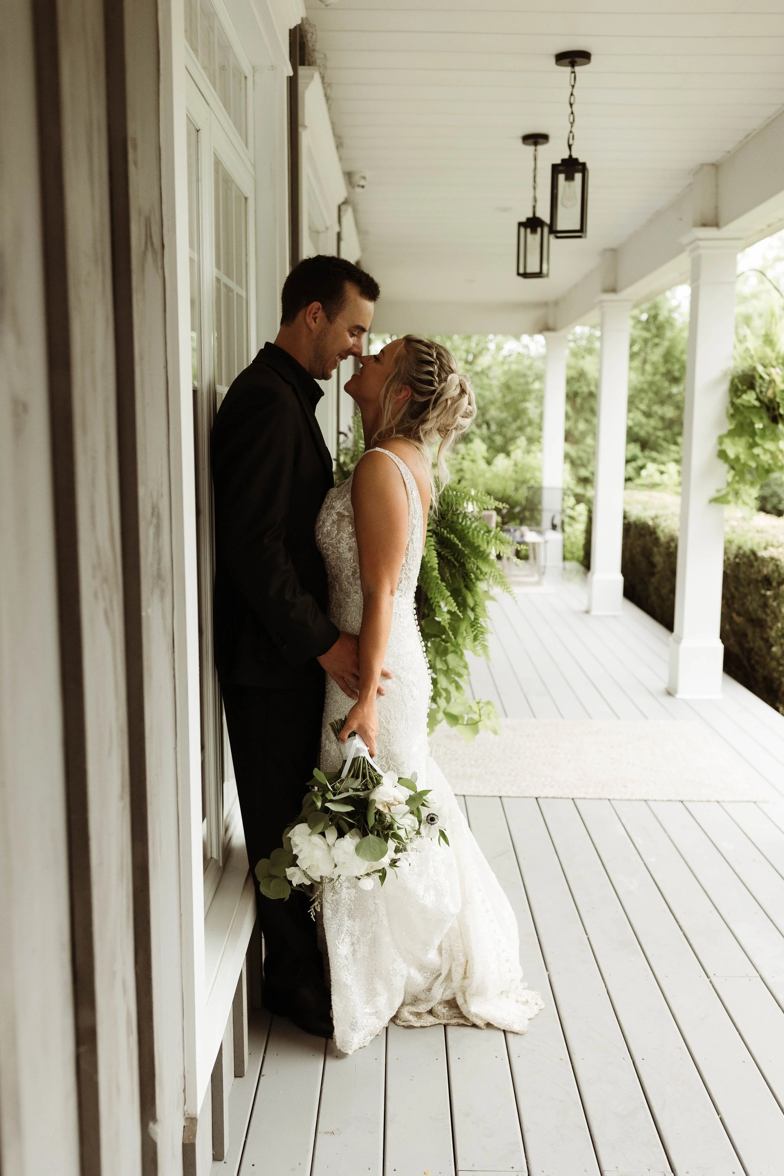 TAYLOR &amp; ANDREW