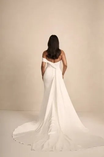 rhodesatin__wedding-dress-made-with-love-bridal-product-yas-11.340.webp