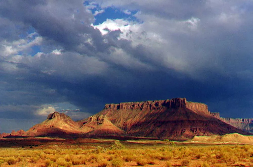 MountainStromClouds#3.jpg
