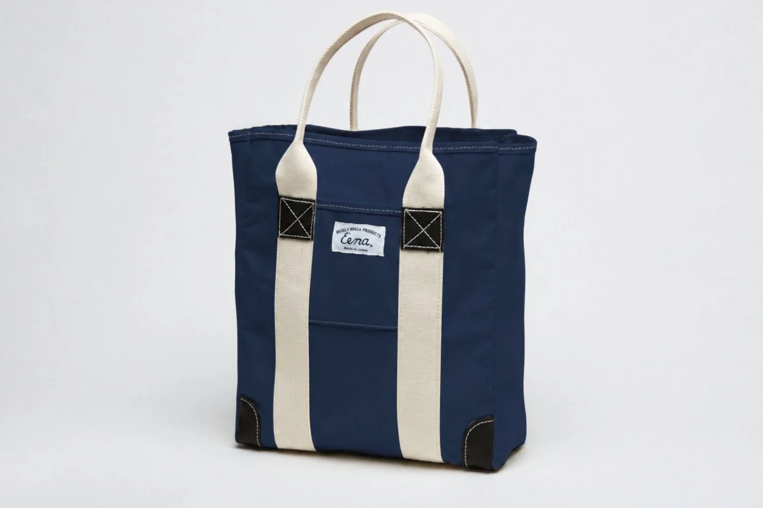 Navy Tote made of canvas on white
