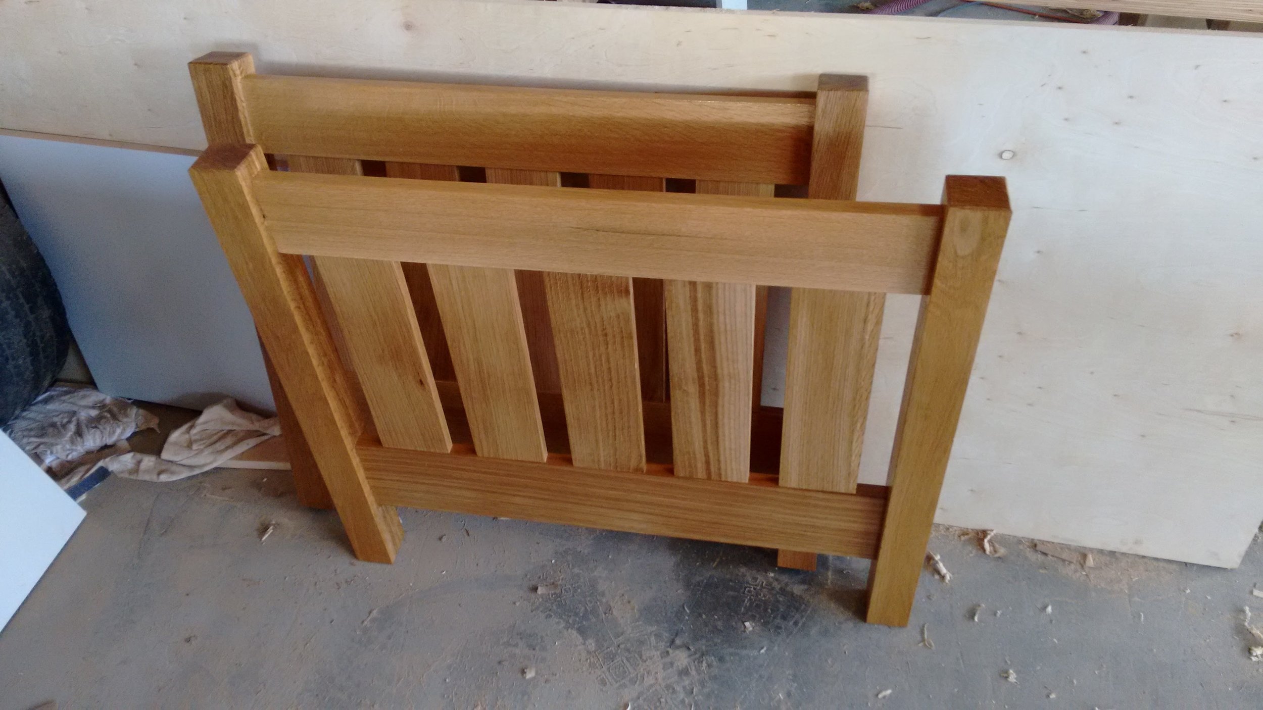 Craftsman style white oak daybed. Never got a picture assembled.