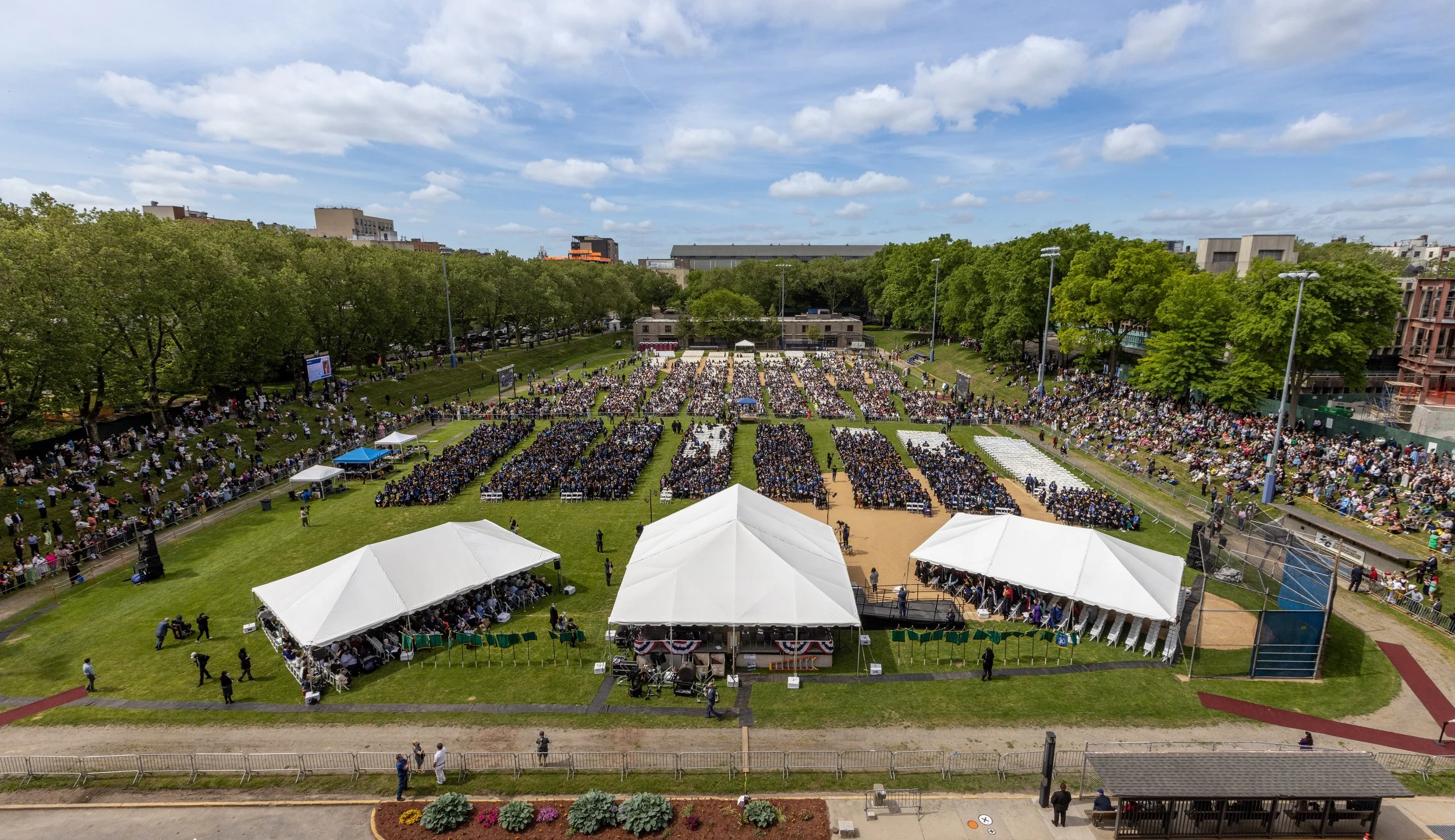 LS 60-2022 Commencement R5_045_LoRes.jpeg