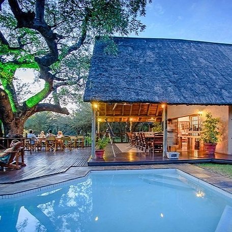 pool+evening+Africa+Safari+Yoga+Retreat.jpg