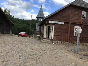 Ethnographic museum in Kaunas, Lithuania.png