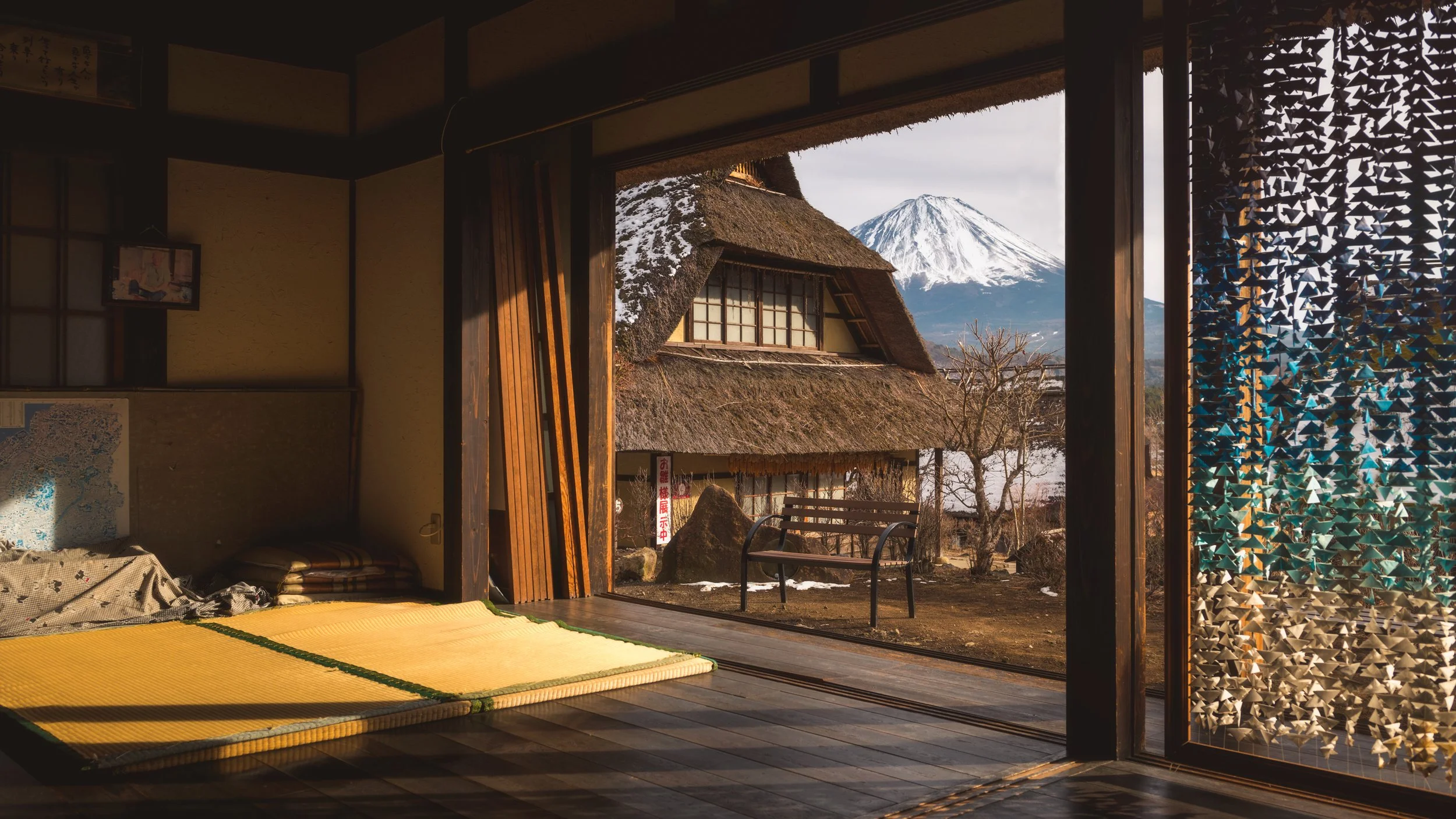 Room with a View (Yamanashi)