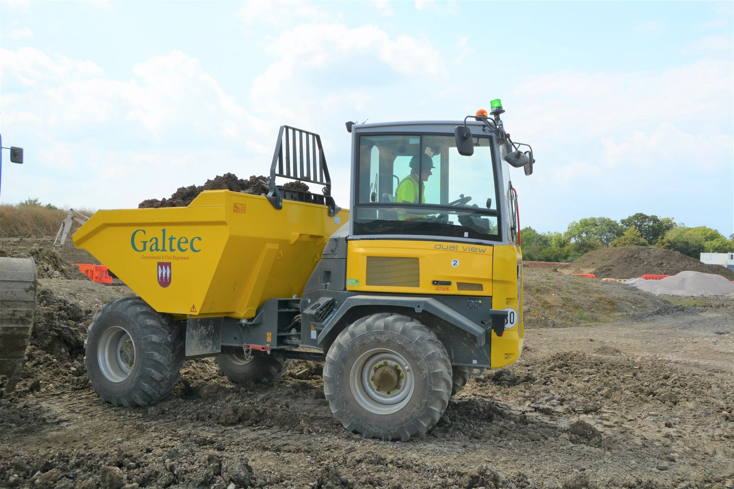 EarthMovers  Issue 186 October 2019 - First Impressions Wacker DV100