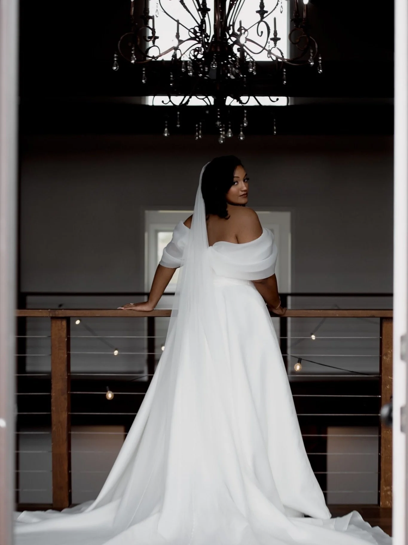 🤍 To my gorgeous bride, 

Thank you for your beautiful smile, your energy and for trusting us. We will forever remember this wedding 🤍

#beautifulsoul #bride #washingtondcwedding #washingtondcweddingphotographer #love

@tishasartistry