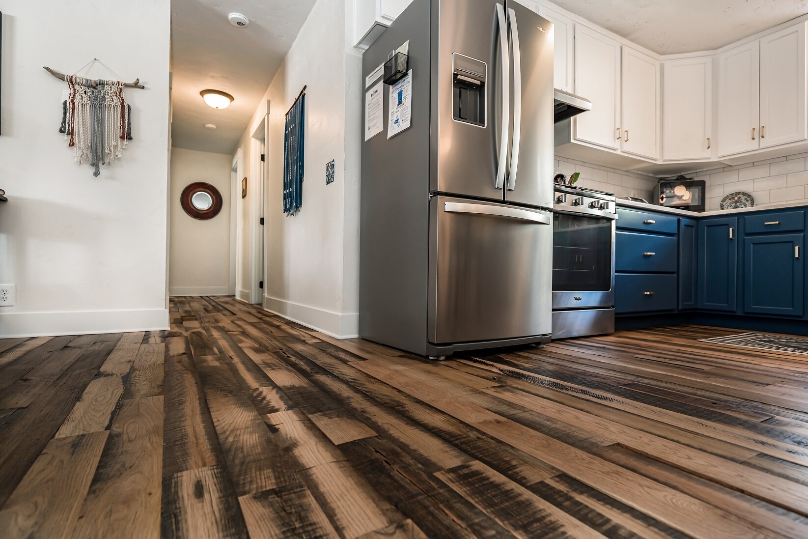 Reclaimed Engineered Hardwood Flooring Residential Application Broadside Reclaimed Hardwoods