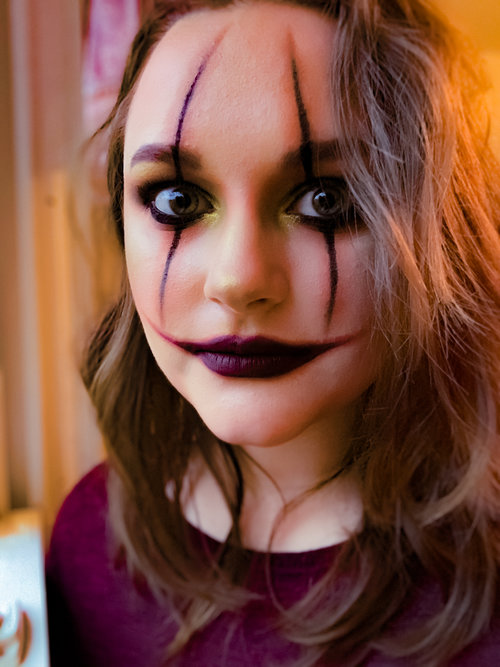 5 Easy Halloween Makeup Ideas You Can Do With Only Eyeliner