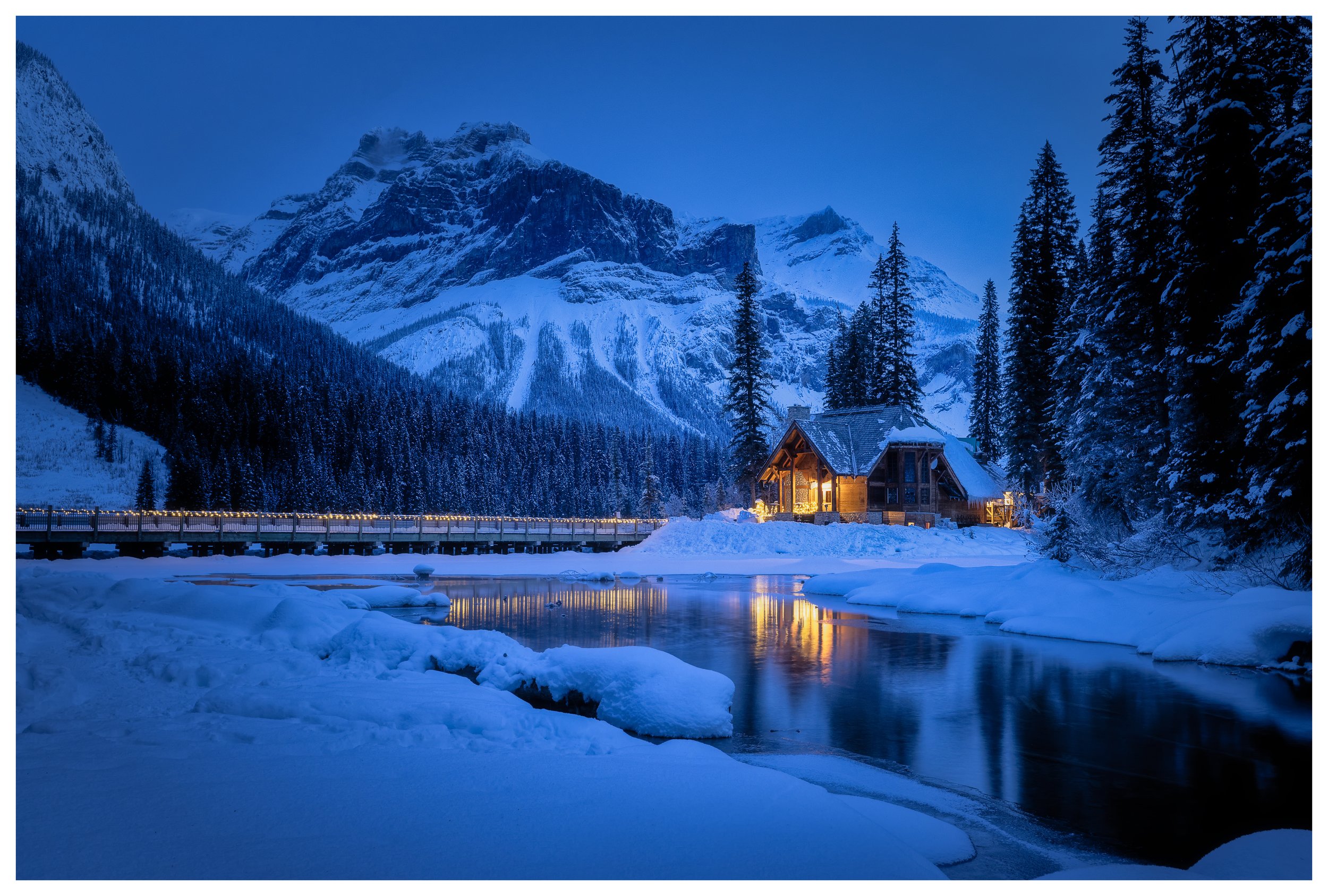 Blue hour at the lodge