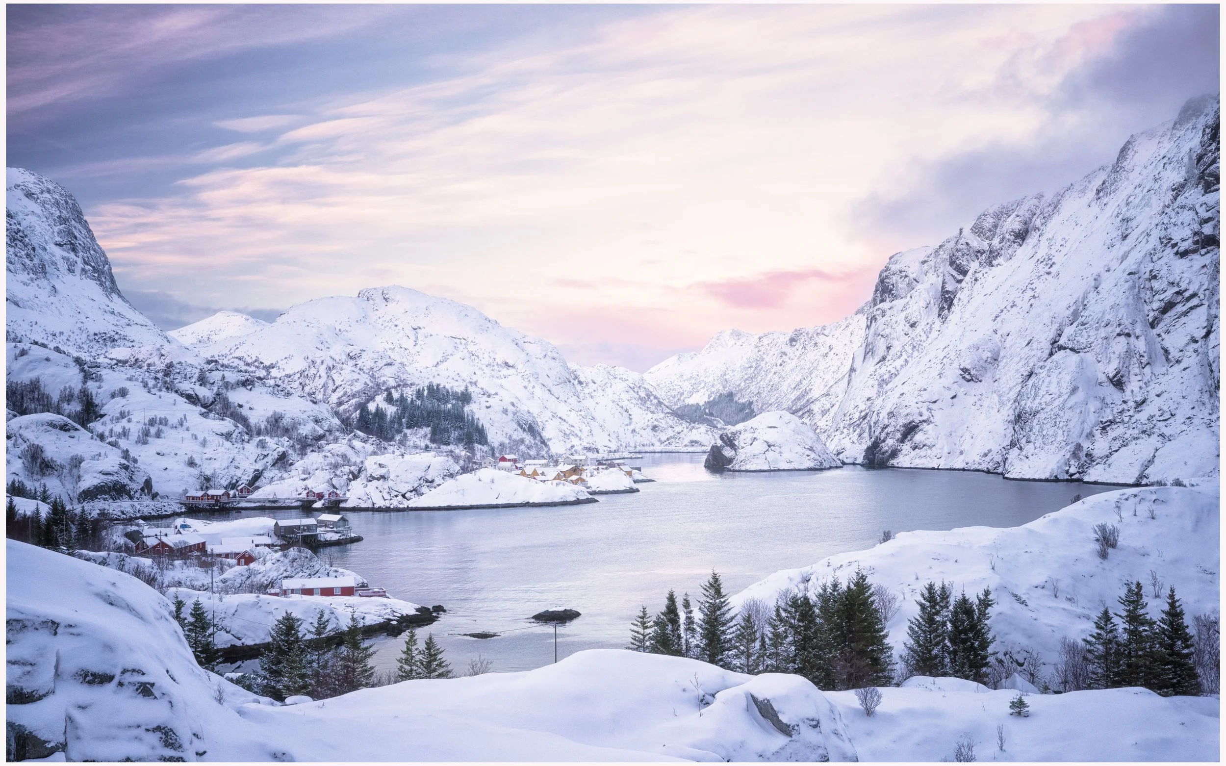 Stillness Beneath the Snowlight