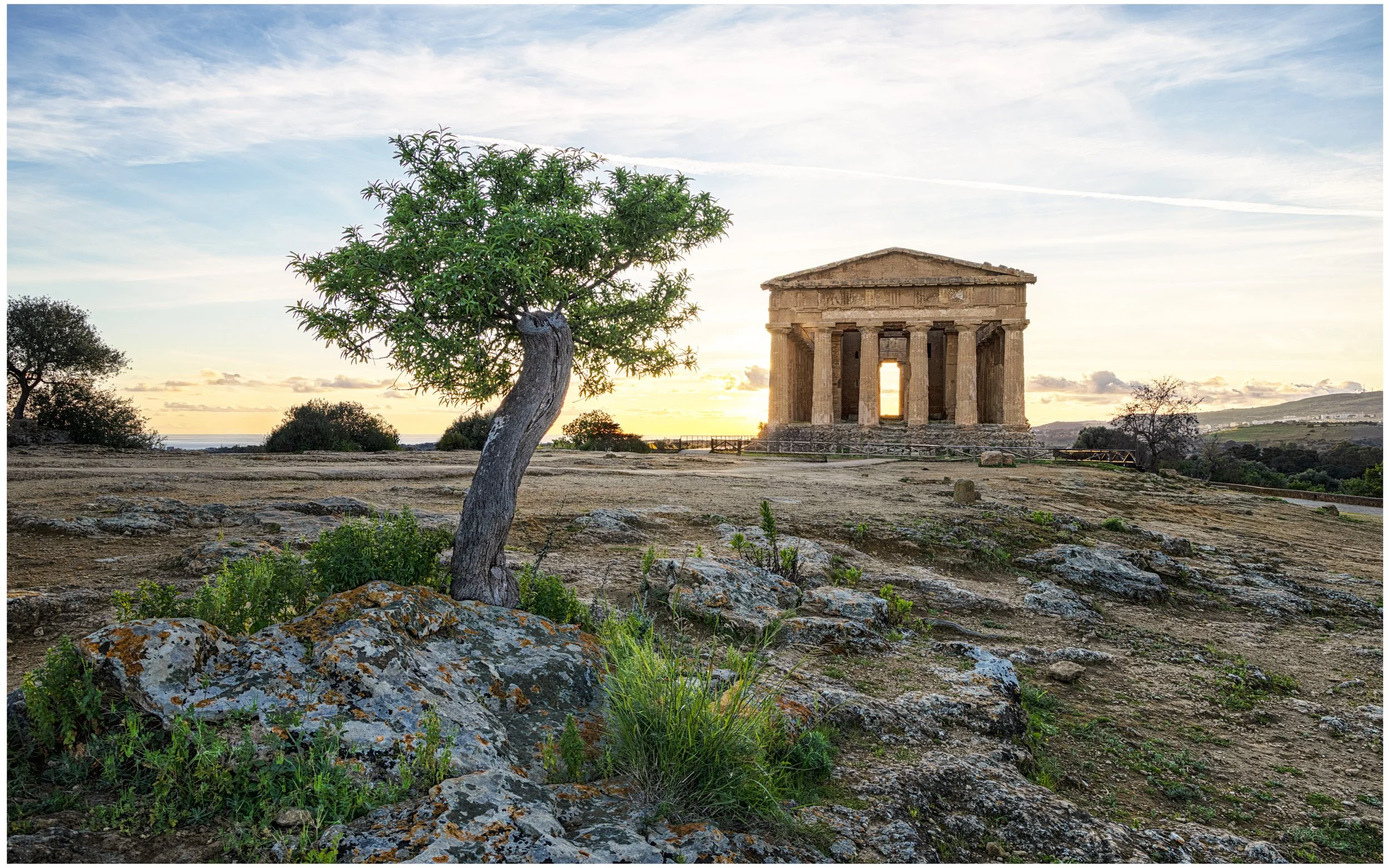 Twilight over the Valley of Temples