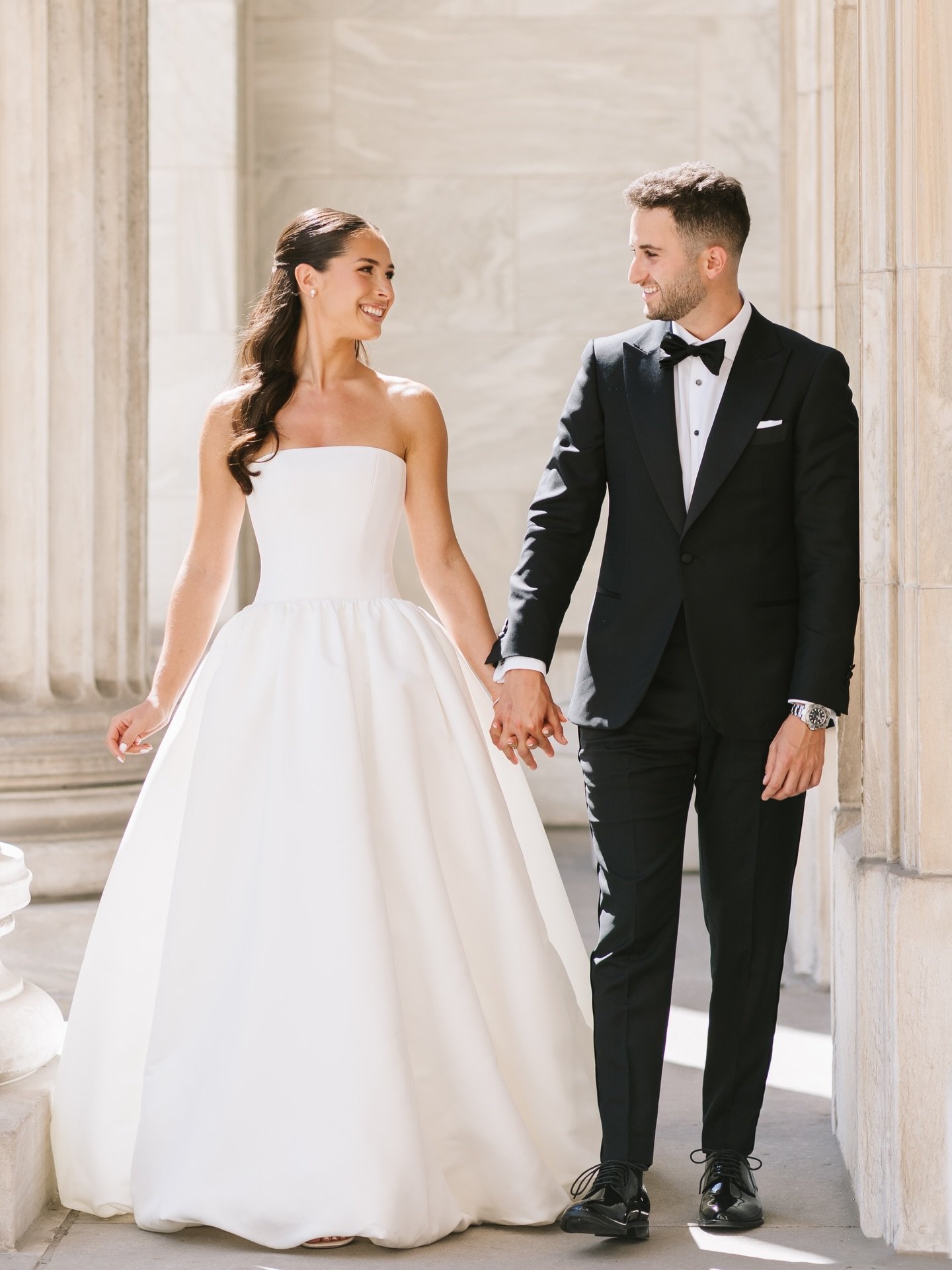Danielle &amp; Ronel&rsquo;s timeless wedding at the @lewindsorballrooms 💗

📸: Chelsea 
Makeup: @jesscomakeup 
Hair: @myscissorlife 
Dress: @whitemontreal 
Location: @lewindsorballrooms 
DJ: @djcoco 
Catering: @lamargueritegourmet 
Videography: @el