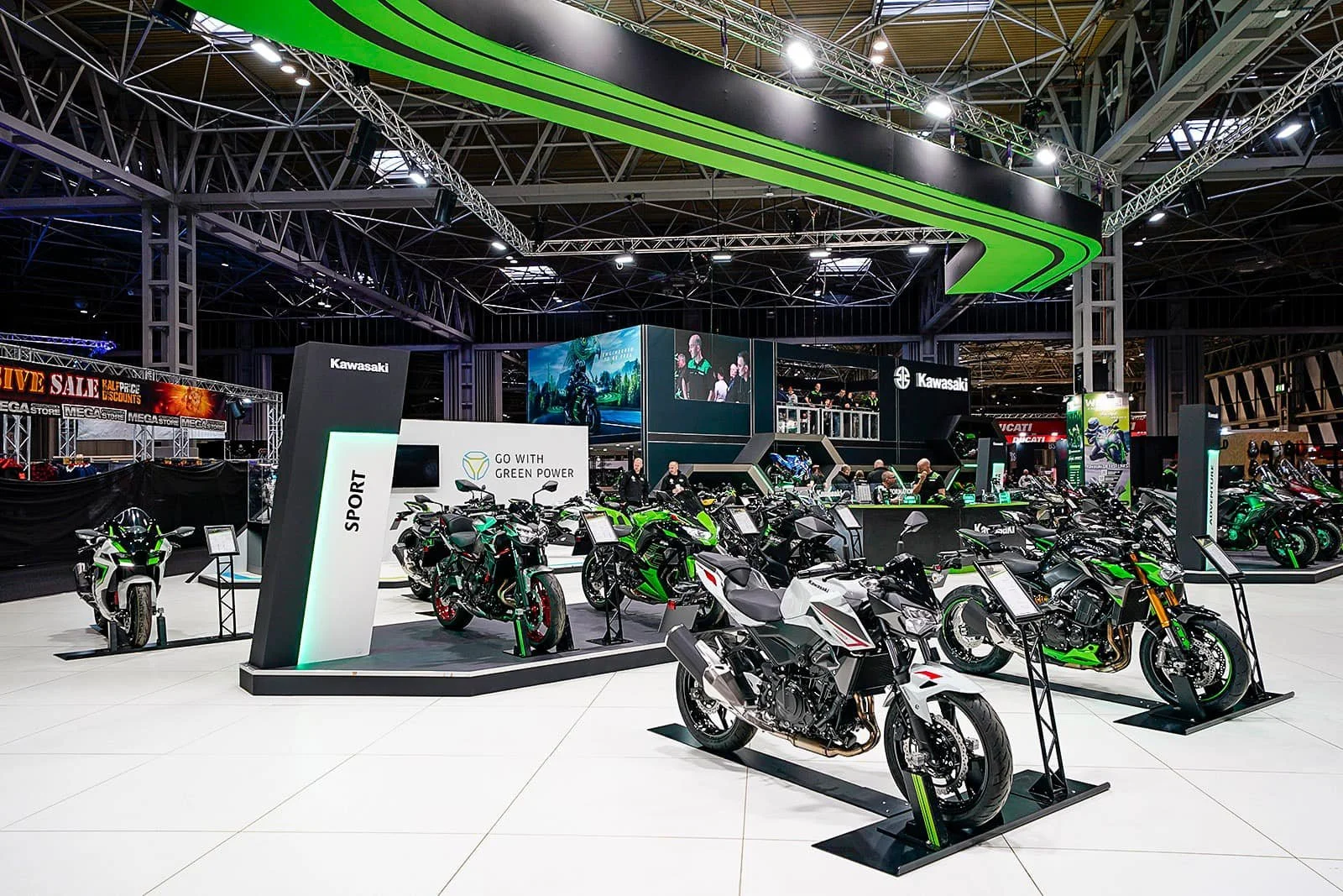 Holeshot motorcycle PR accelerates into 2023 