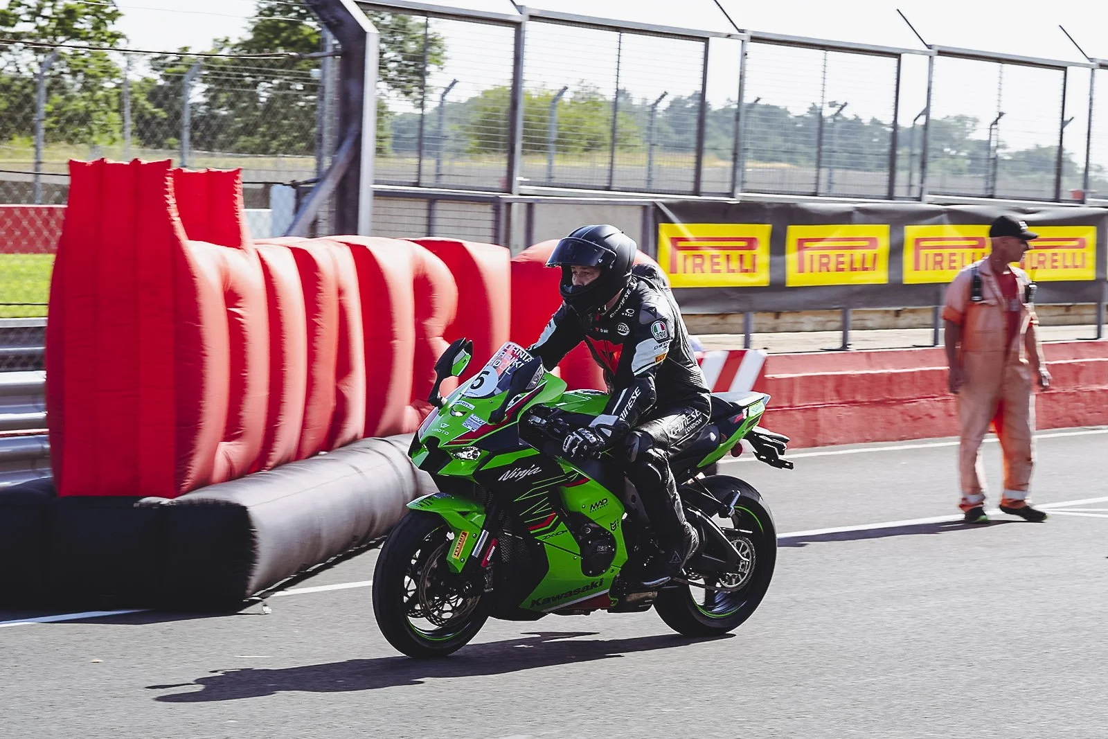 Capturing the perfect lap 