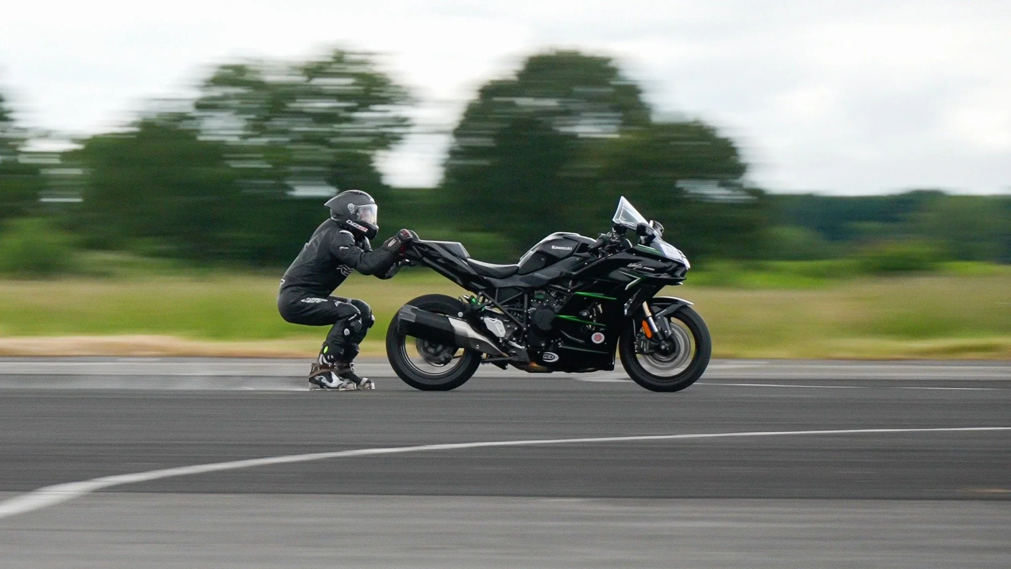 Holeshot clients set sights on Guinness World Record