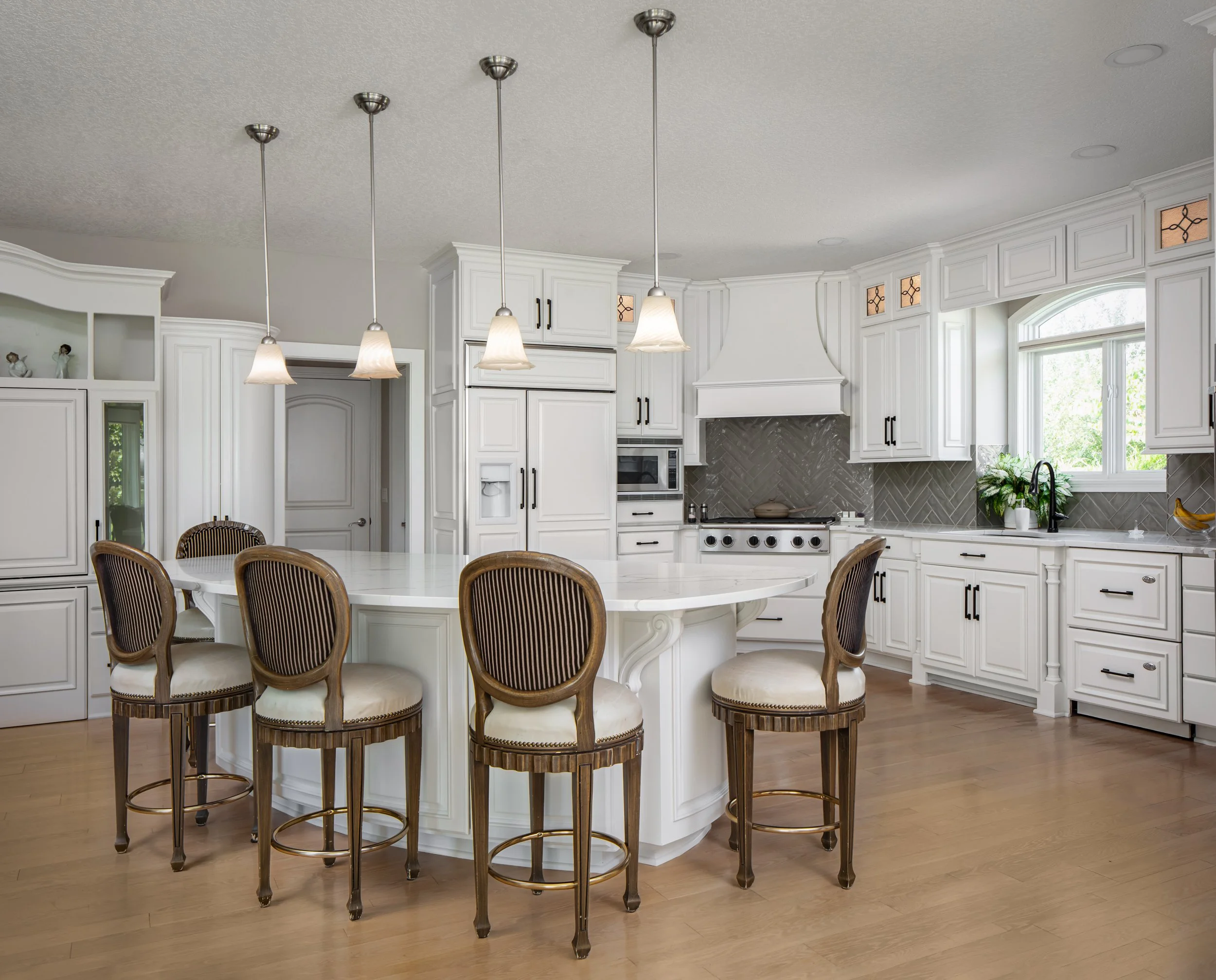 WHITE KITCHEN.jpg