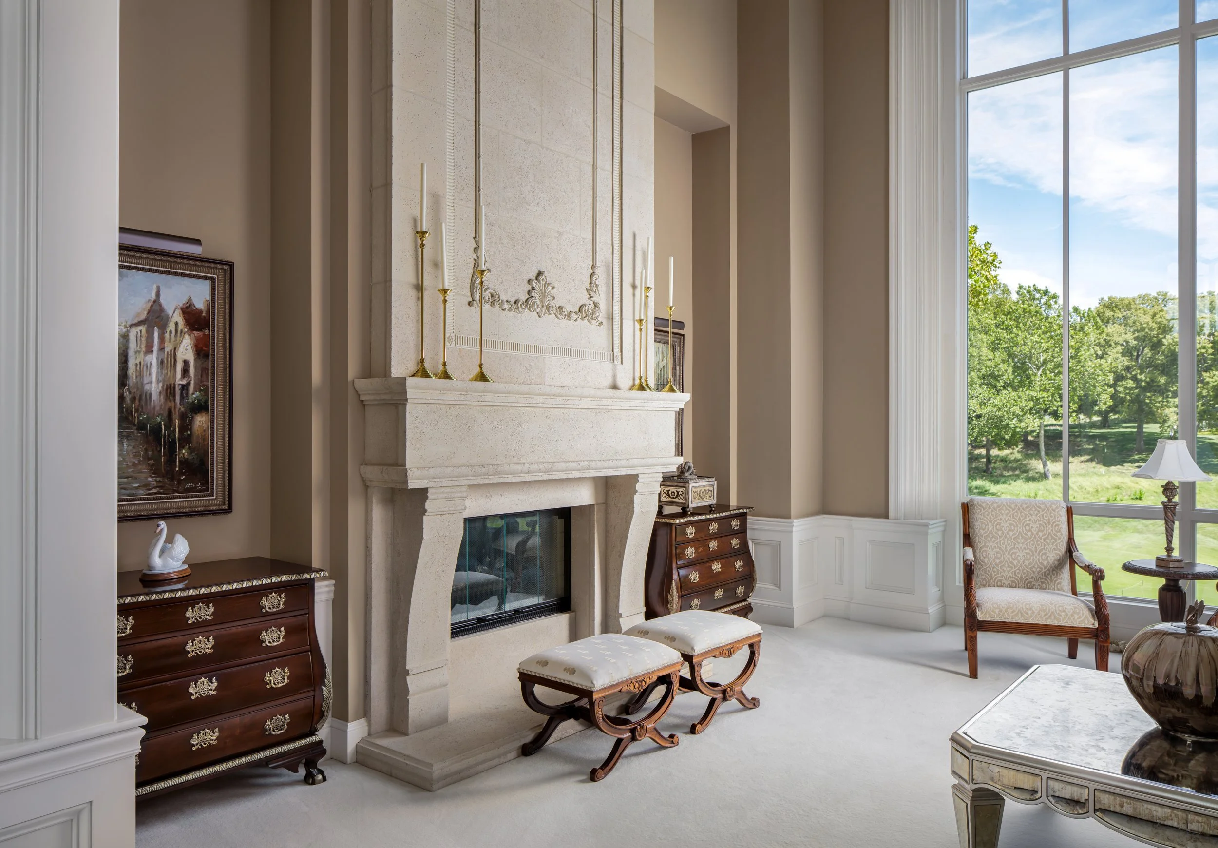 MANTLE ROOM.jpg