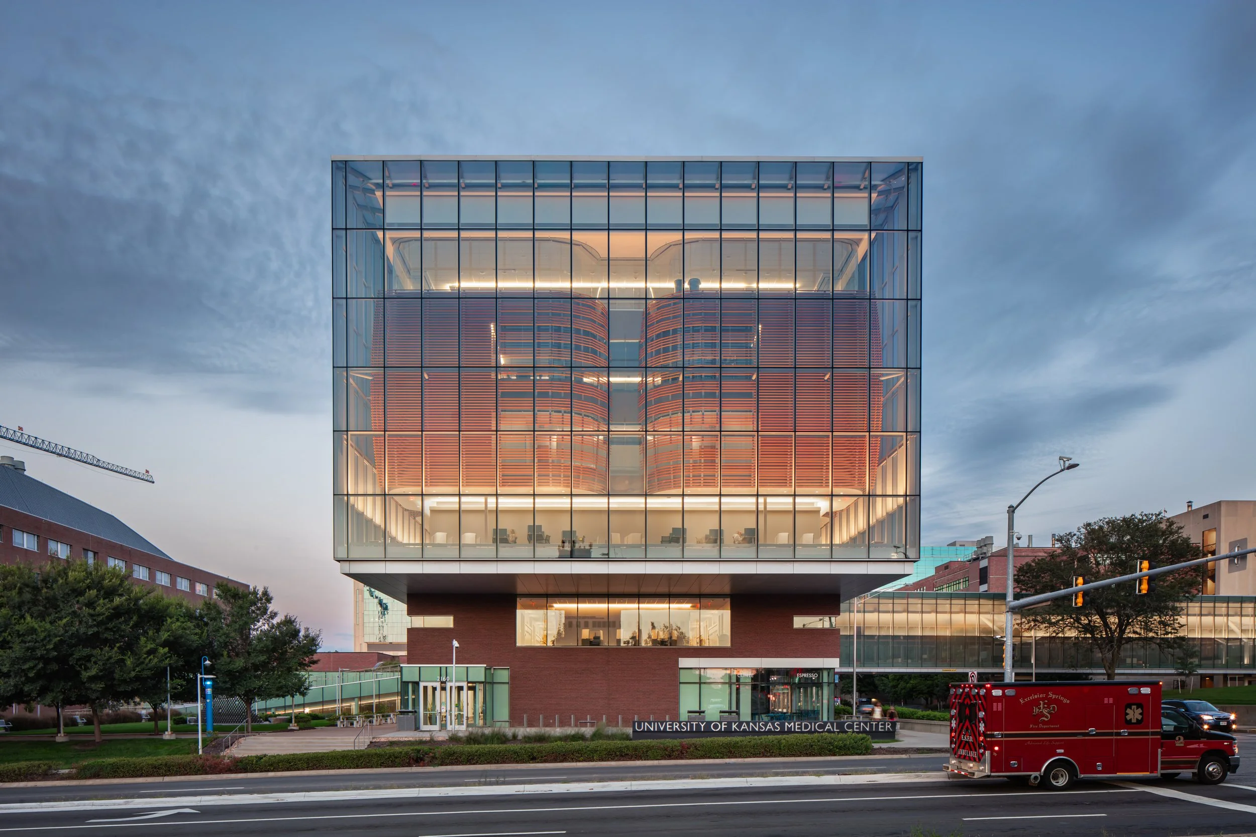 UNIVERSITY KANSAS CITY MEDICAL CENTER.jpg