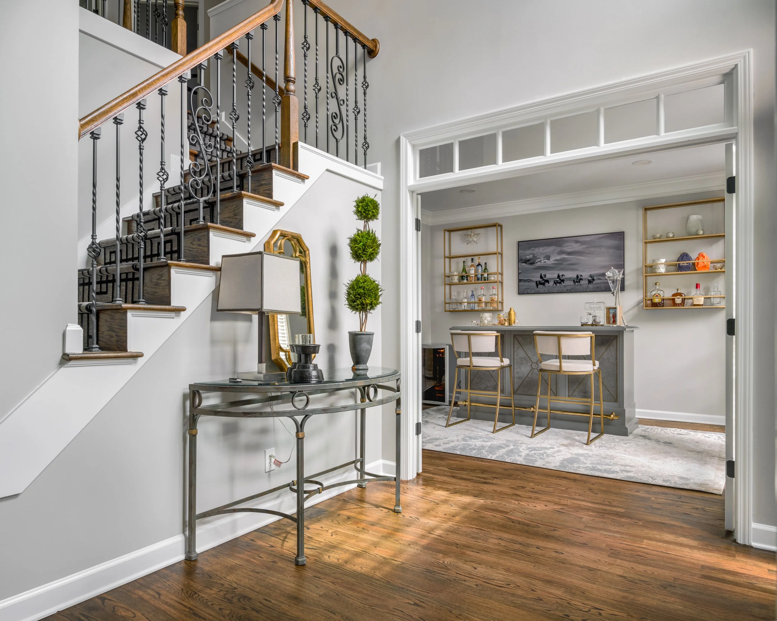 LIVING FOYER 2.jpg