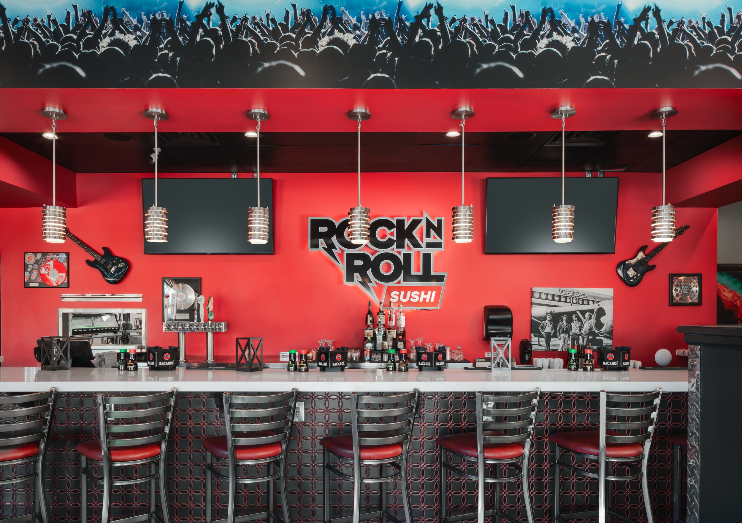 ROCK N ROLL SUSHI.jpg