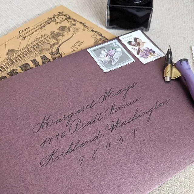 this envelope's flying first class 💎💍✨
.
#calligraphy #learncalligraphy #moderncalligraphy #modernlettering #lettering #envelopecalligraphy #invitations #weddingcalligrapher #seattlecalligraphy #seattlecalligrapher #calligraphyquotes #calligraphyly