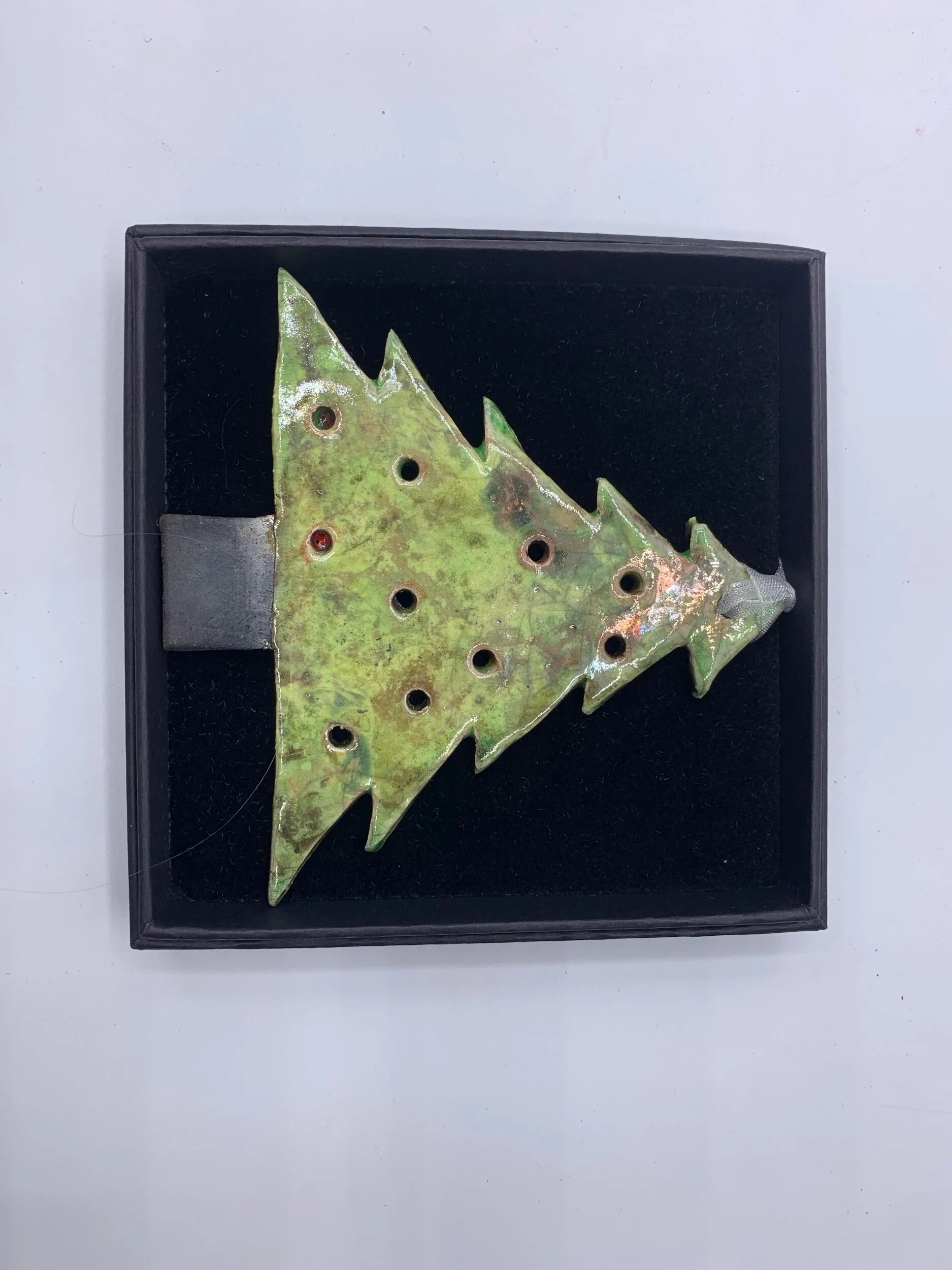 3FE70C39-F531-4483-A5CD-2FD200C2E214