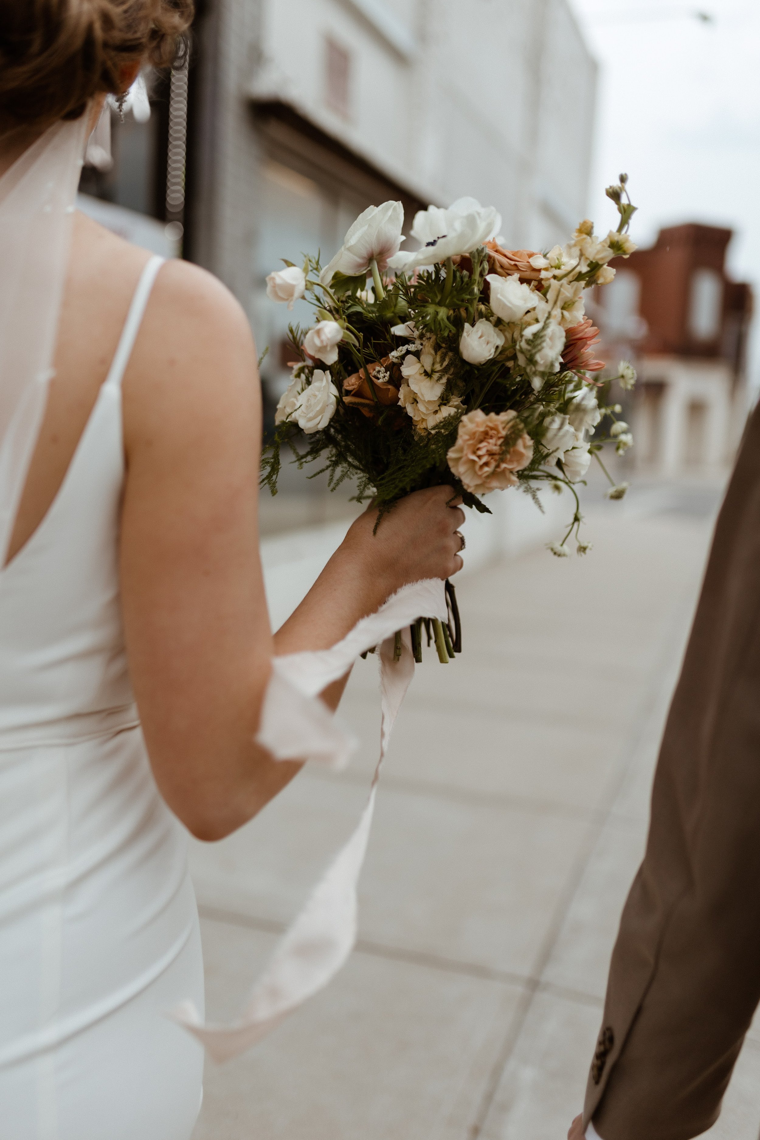 lindsey-and-rand-microwedding-lightbox-alyson-kay-photography-9U7A1562.jpg