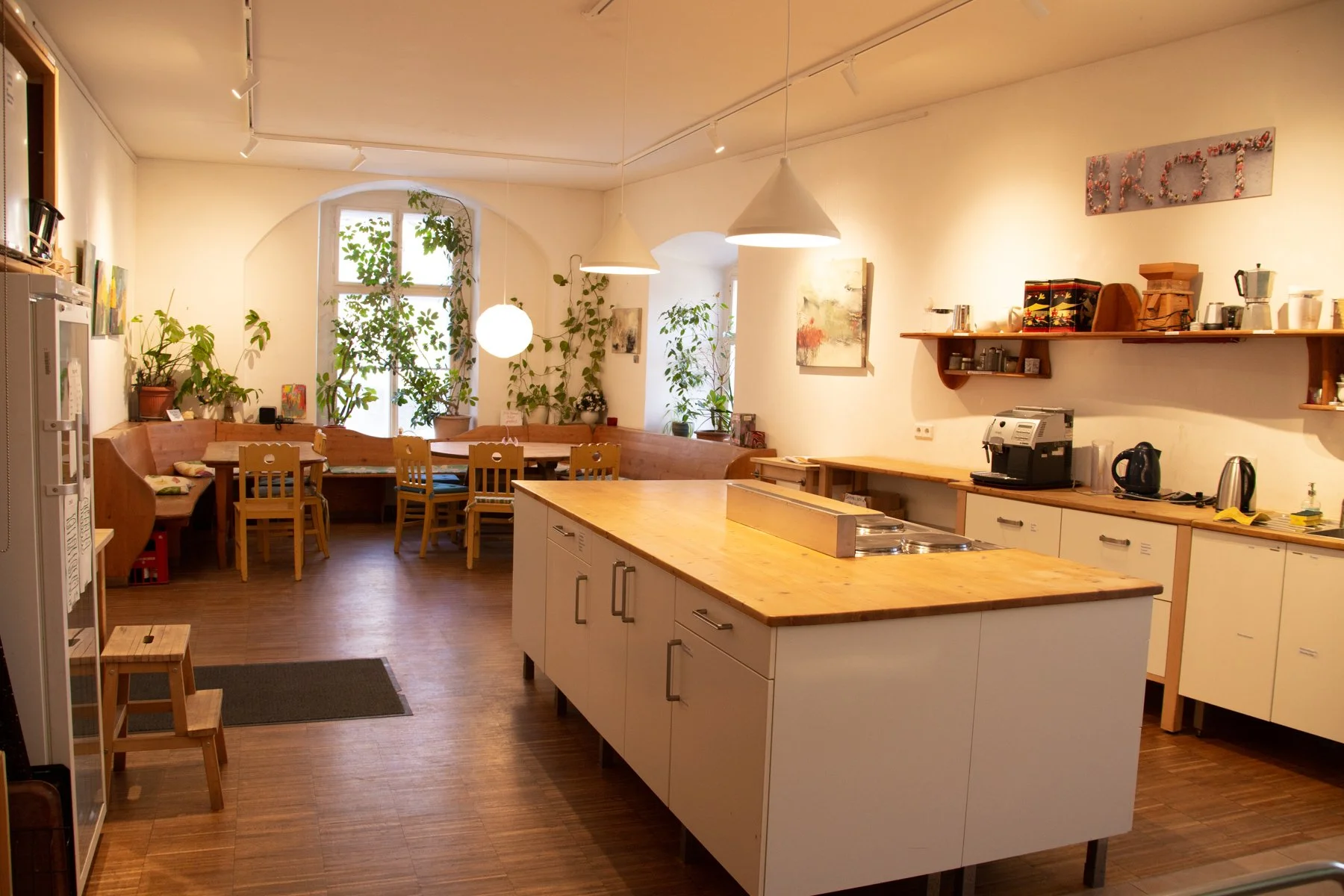 seminary kitchen.jpg