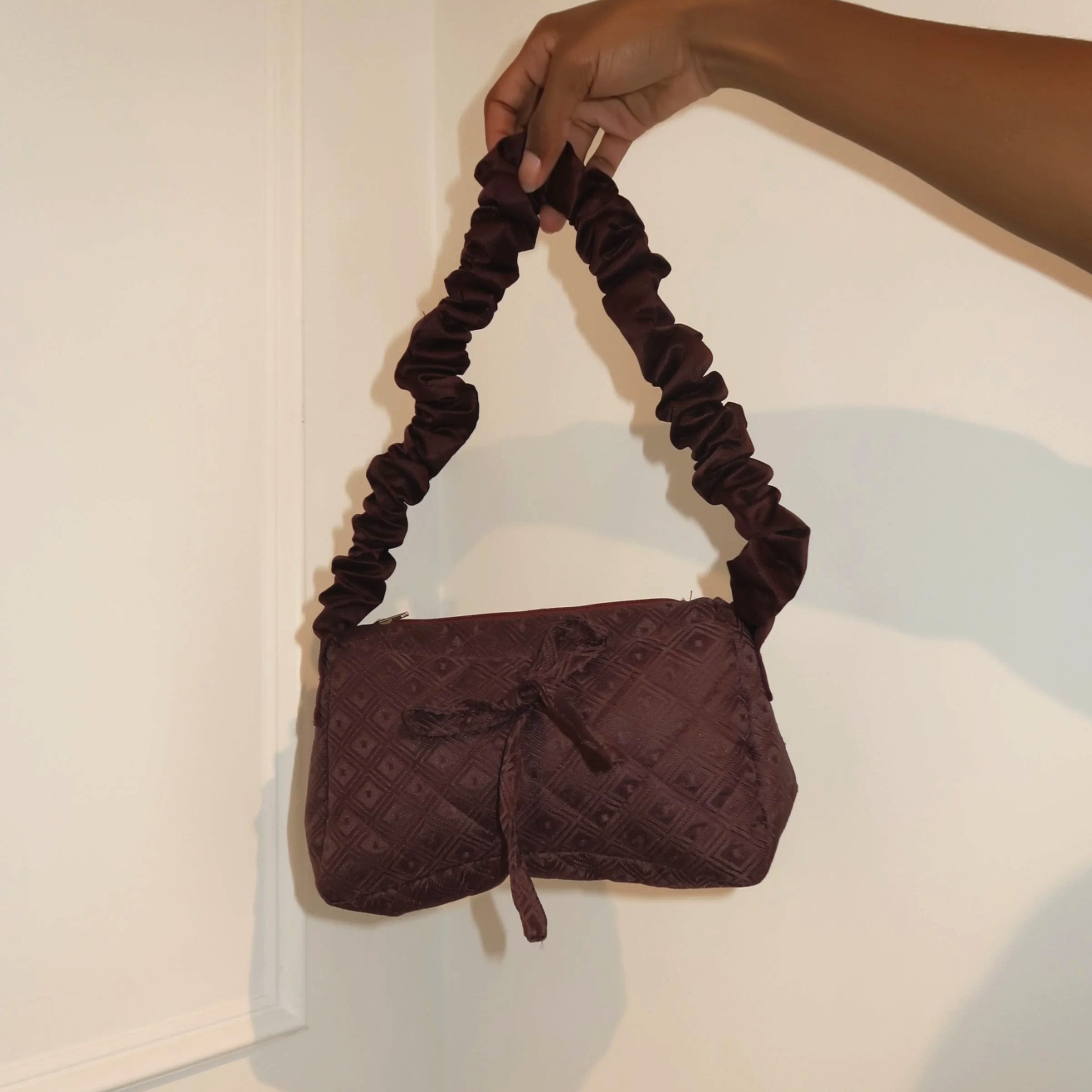 1:1 Upcycled Scrunch Handle Quilted Purse