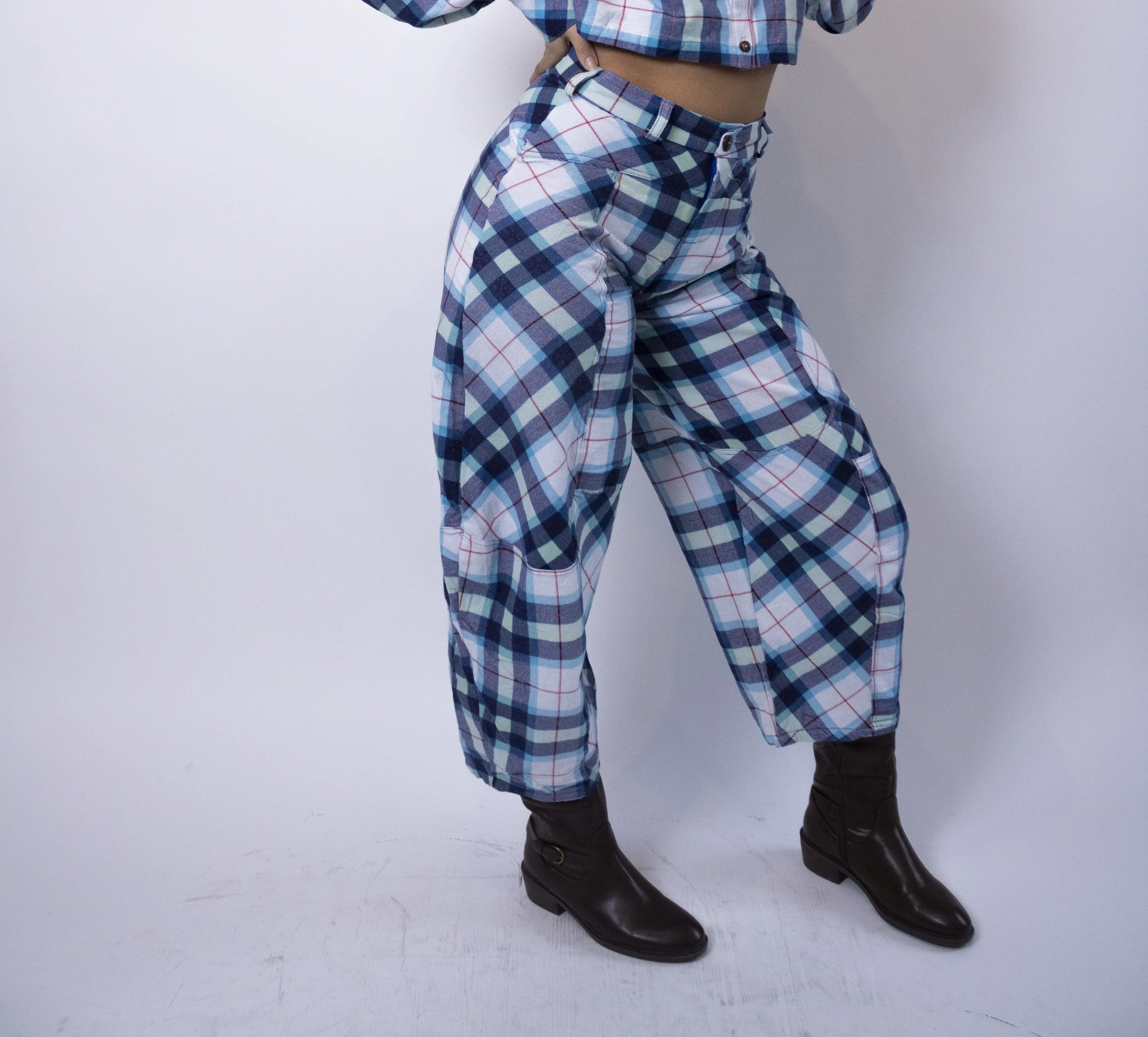 delikado photoshoot 2-6-1728 (2).jpg