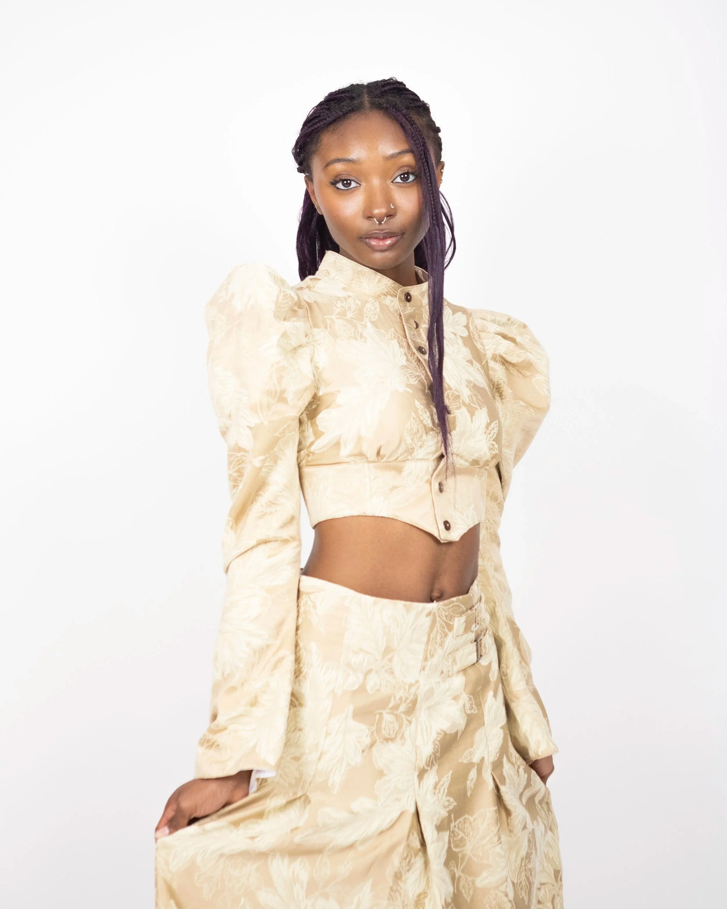 1:1 Upcycled Gold Floral Puff Sleeve Top – S