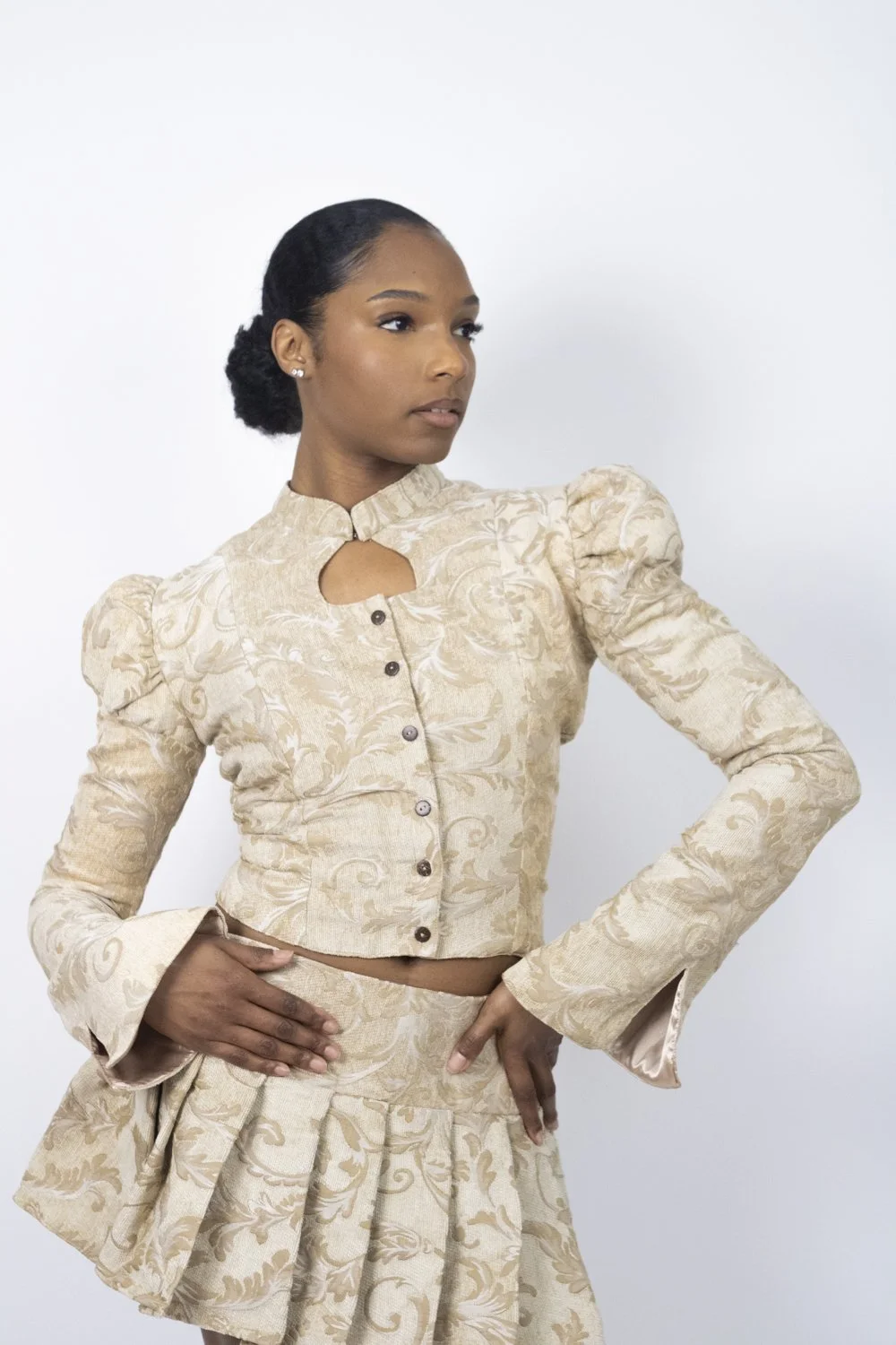 delikado 3-16-77.jpg