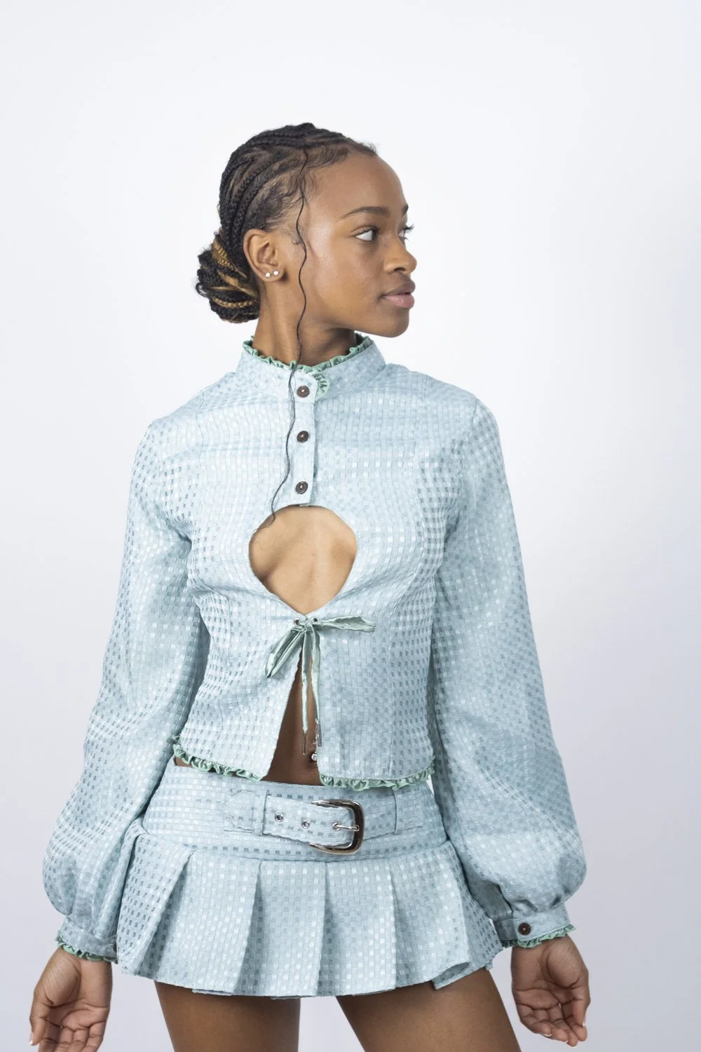 delikado 3-16-359 (1).jpg