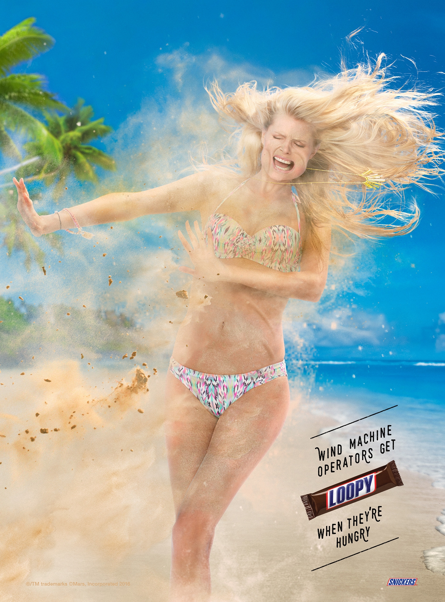 The ads were featured on both sides of Sports Illustrated swimsuit issue’s back cover. They showcase what could have gone wrong if those responsible for staging and retouching the swimsuit models were doing their jobs while hungry. Each ad looked like a typical photo in the magazine, but with one glaring mistake. In addition, we wanted to highlight “hunger bars”, a limited time promotion where Snickers wrappers were re-labeled with various hunger symptoms. In the ad ‘Retoucher’ we created 11 mistakes and encouraged people to spot them on social media.