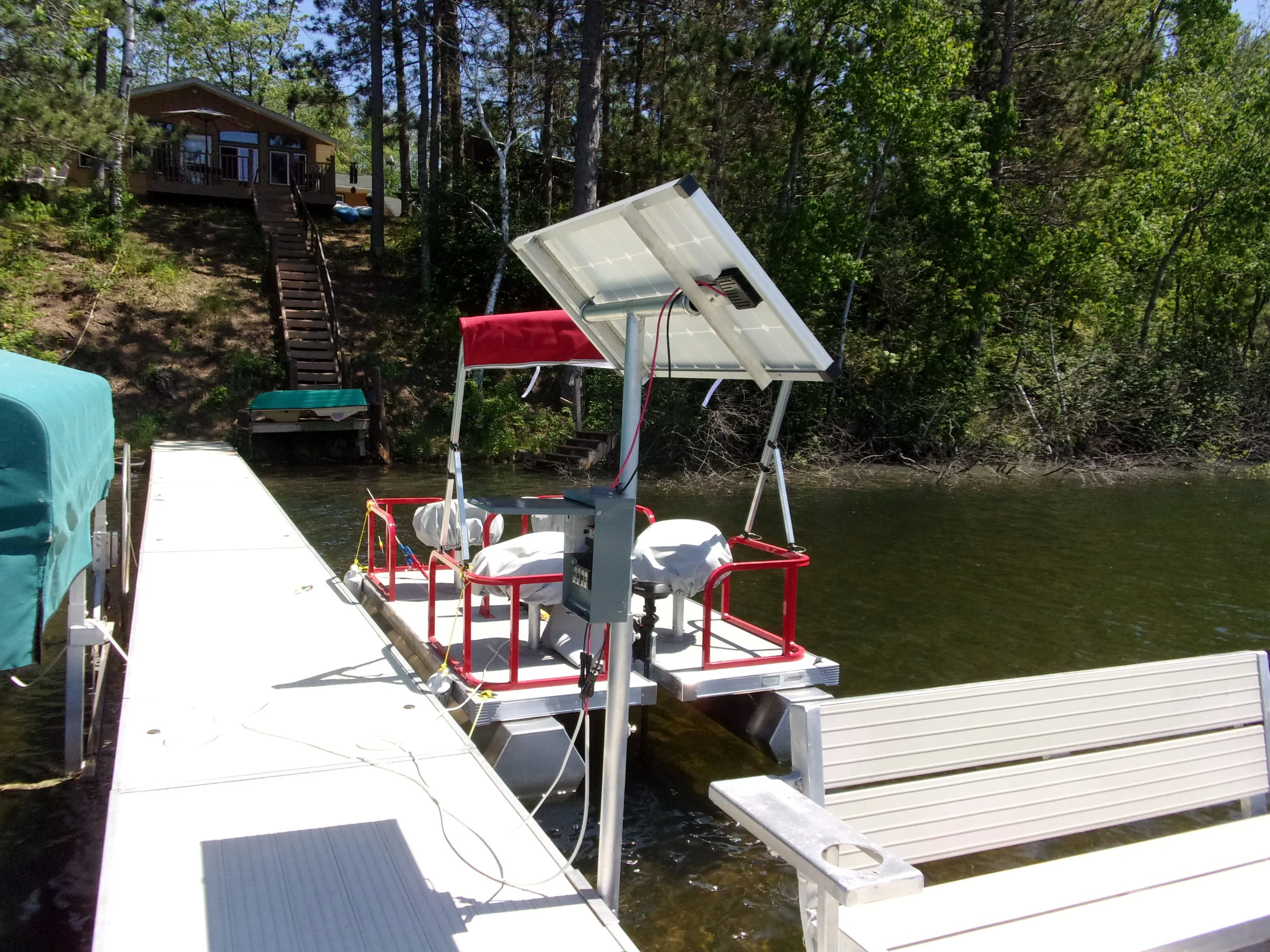 solar dock 6-8-19 007.JPG