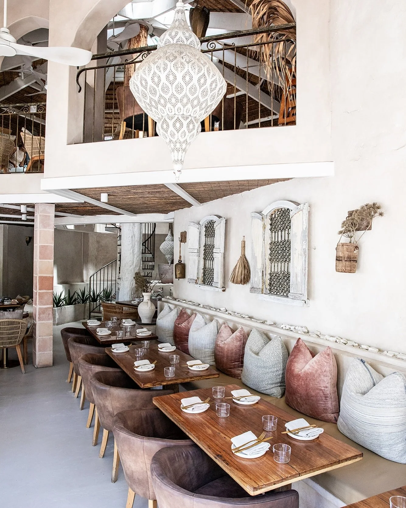 Let us whisk you away &hellip; 

📸 @rachelchevell

#themezclub #byronbay #byronbayeats #byronbayrestaurants #visitbyronbay #destinationbyronbay #dinnerbyronbay #goodfoodbyronbay #byronbaylunch #byronbayhappyhour #byronbayholiday #mezclub