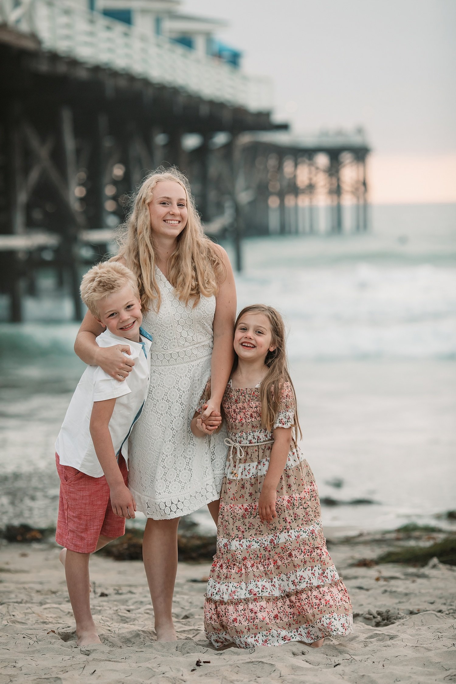 pacific-beach-crystal-pier-family-photographer_0025.jpg