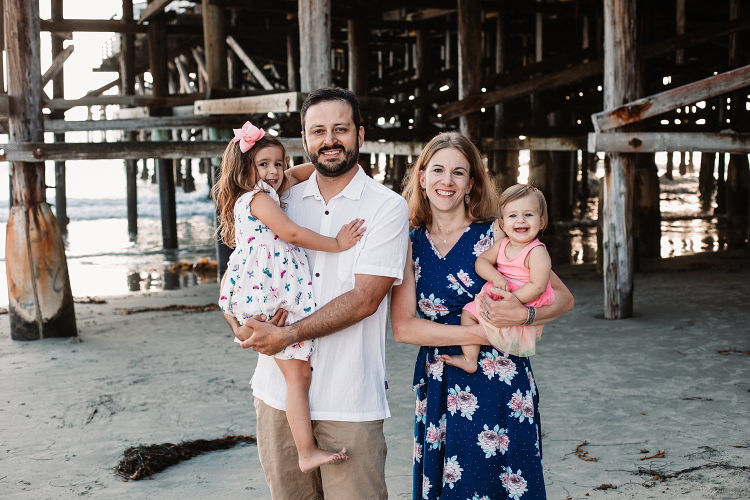 pacific-beach-crystal-pier-family-photographer_0052.jpg