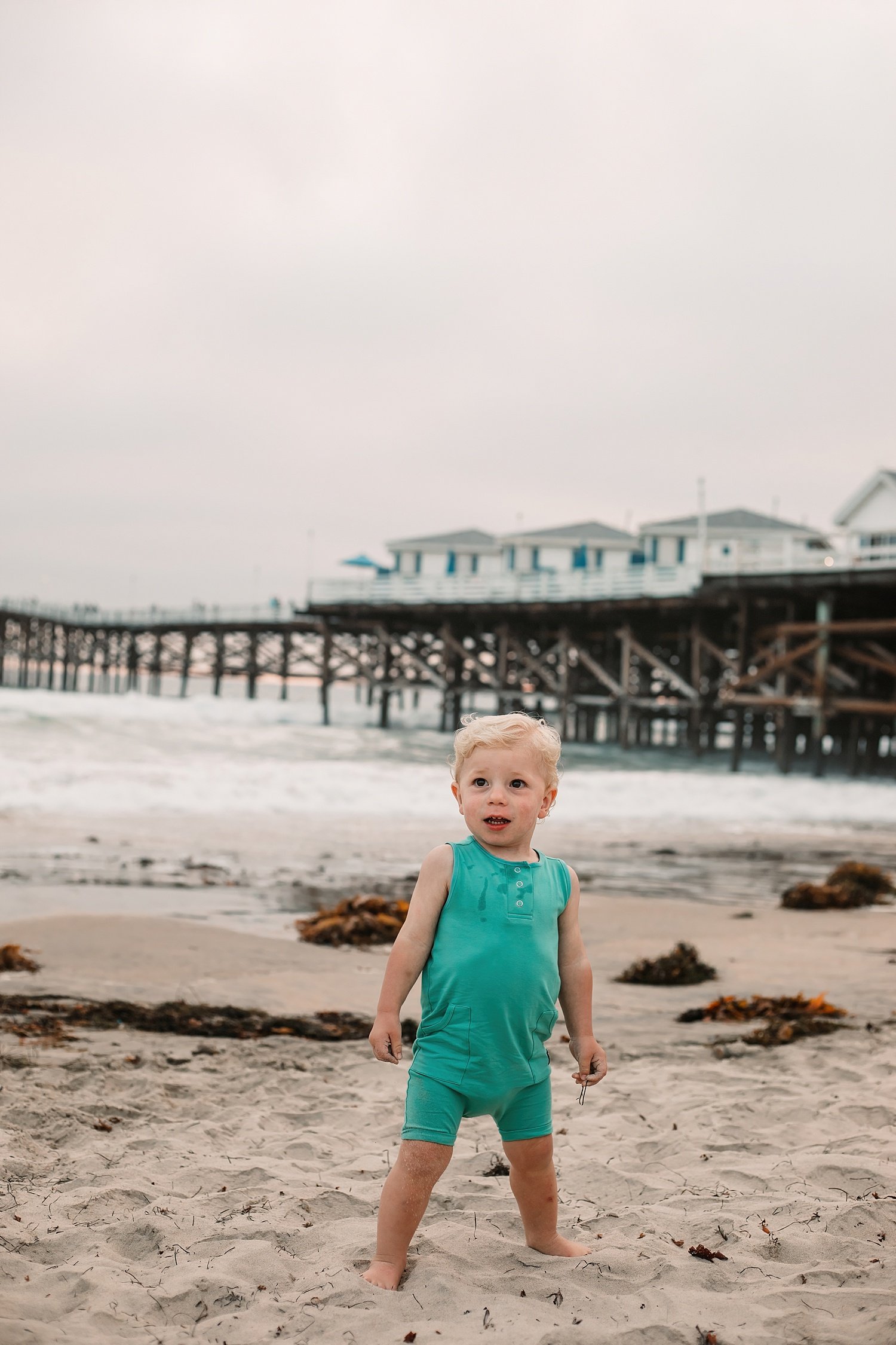 pacific-beach-crystal-pier-family-photographer_0049.jpg