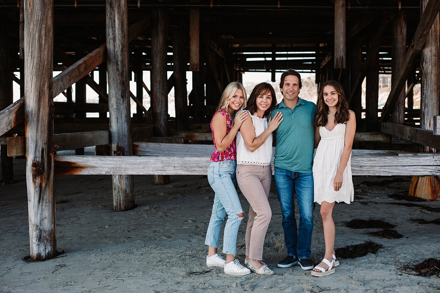 crystal-pier-pacific-beach-family-photographers_0020.jpg