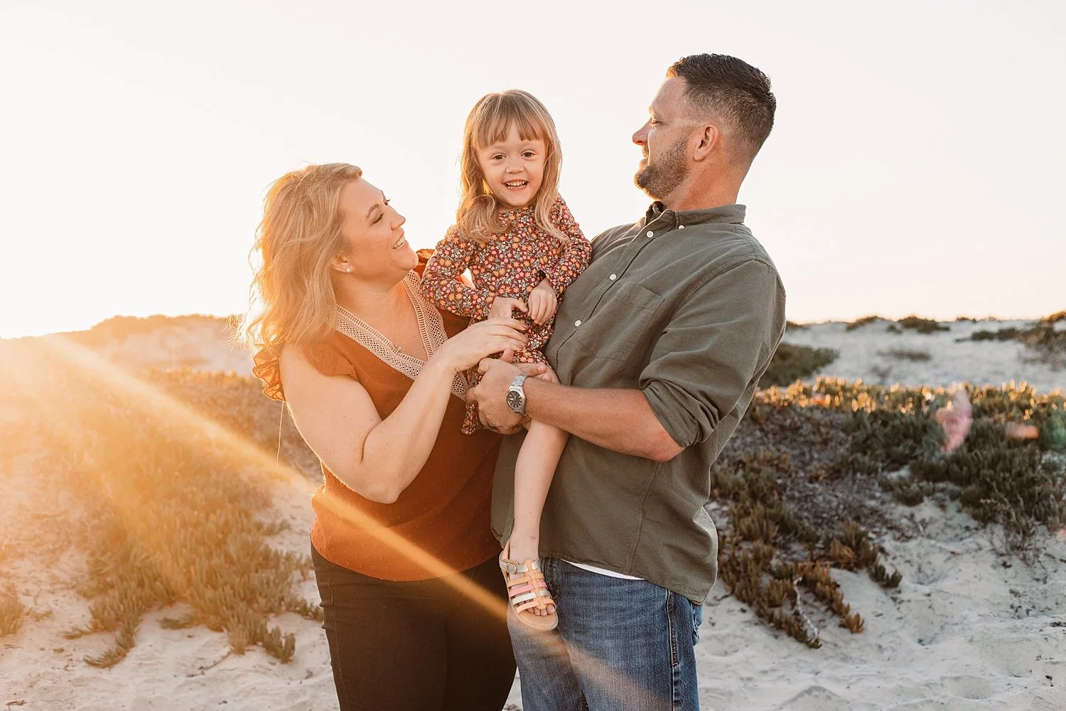 San Diego Beach Mini Sessions | Coronado Beach Family Photos