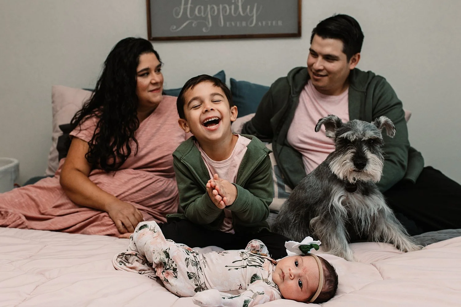 san-diego-lifestyle-newborn-photographers_0007.jpg