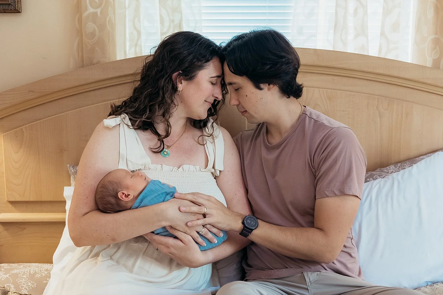 san-diego-lifestyle-newborn-photographers_0019.jpg