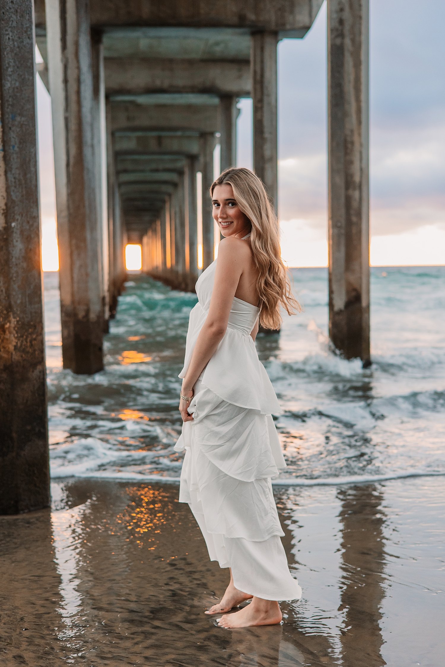 san-diego-senior-portraits-beach_0006.jpg
