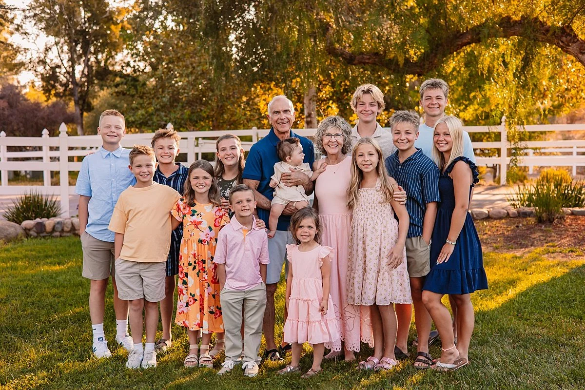 san-diego-air-bnb-photographer-extended-family_0002.jpg